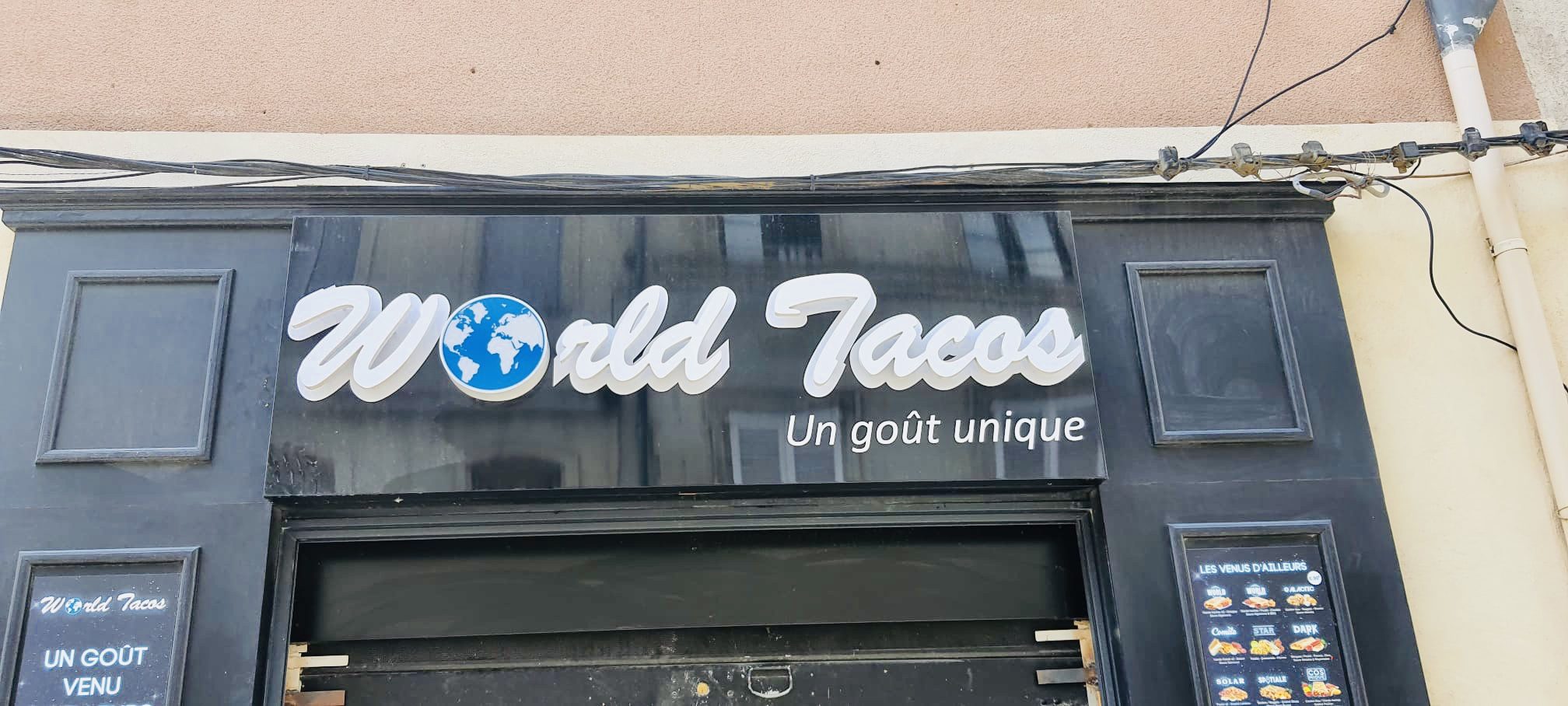 Lettres découpées à Arles — Enseigne lettres decoupees cave a vin tacoss